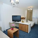 Boutique Mali Raj 4* אופטיה