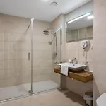 מלון Boutique Mali Raj 4*