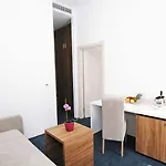 Szálloda Boutique Mali Raj 4*
