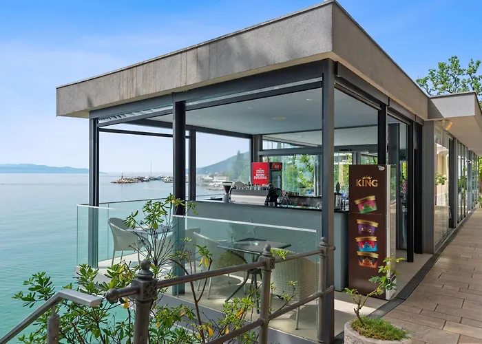 Boutique Mali Raj オパティヤ