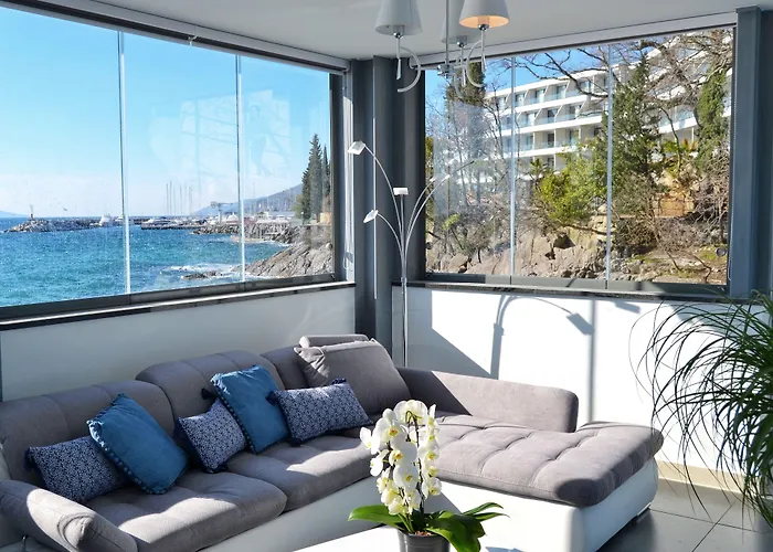 Boutique Mali Raj 4* オパティヤ