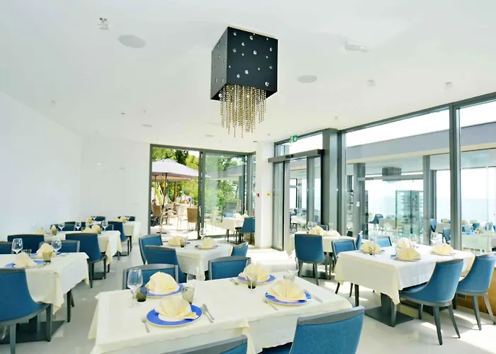 Boutique Mali Raj 4* オパティヤ